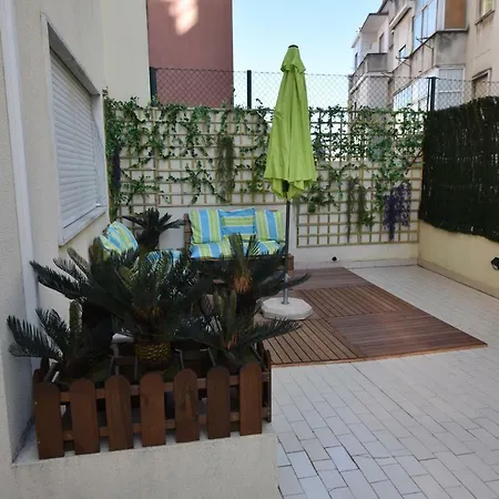 2 Bedroom City Center W/ Terrace Apartamento Lisboa