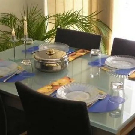 2 Bedroom City Center W/ Terrace Lisbon